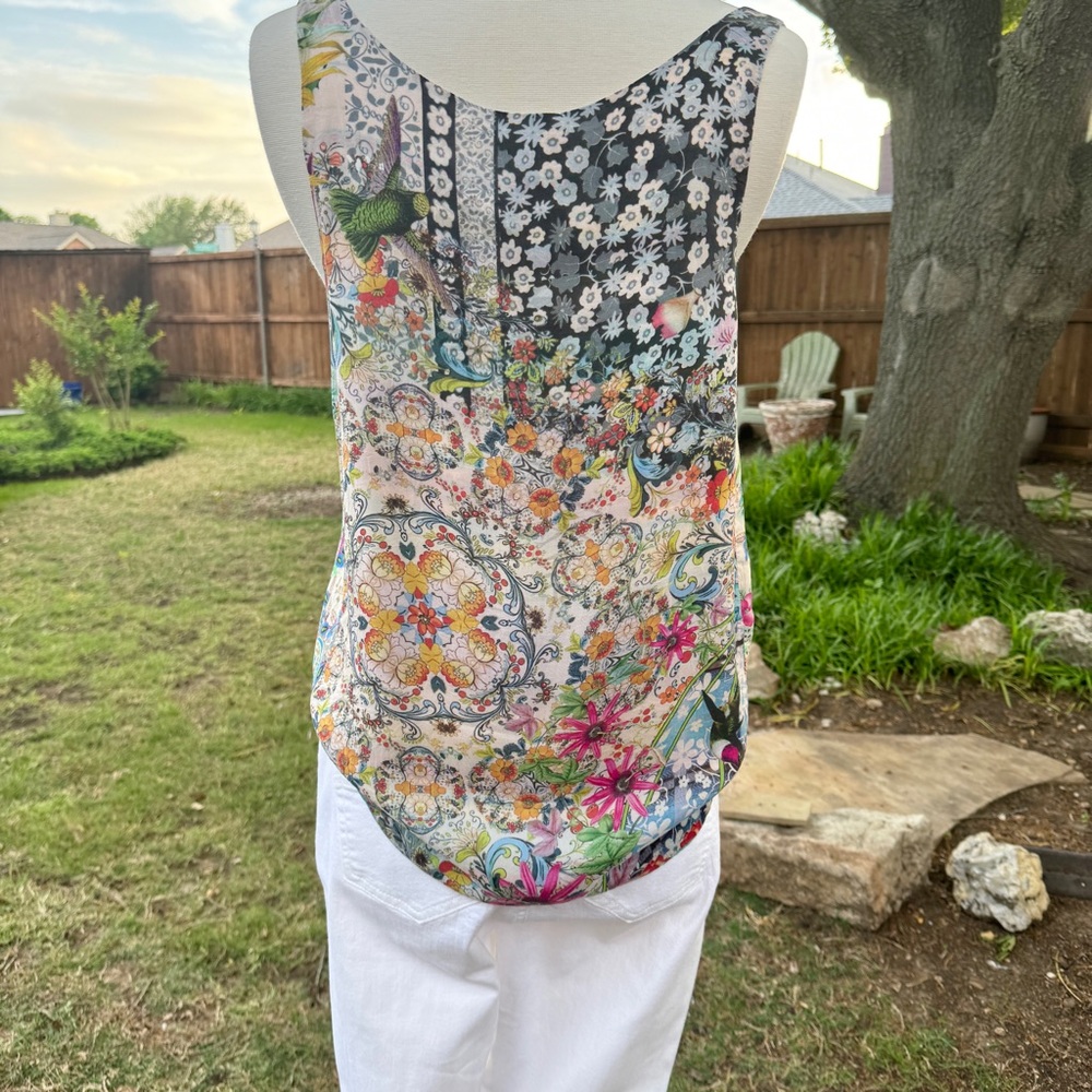 💖 Johnny Was Floral Print Reversible Tank - Picture 5 of 12